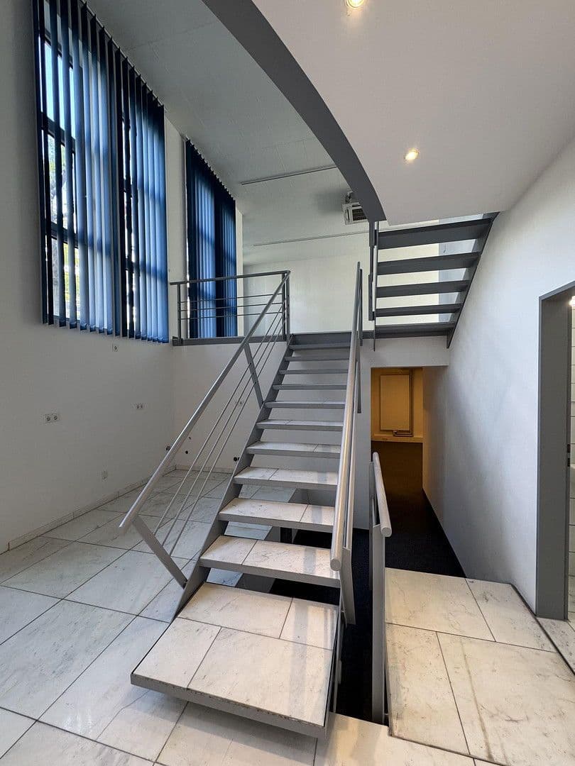 office to rent, 315 m², Münchener Straße 113, Ingolstadt, Bavaria office to rent, 315 m², Münchener Straße 113, Ingolstadt, Bavaria