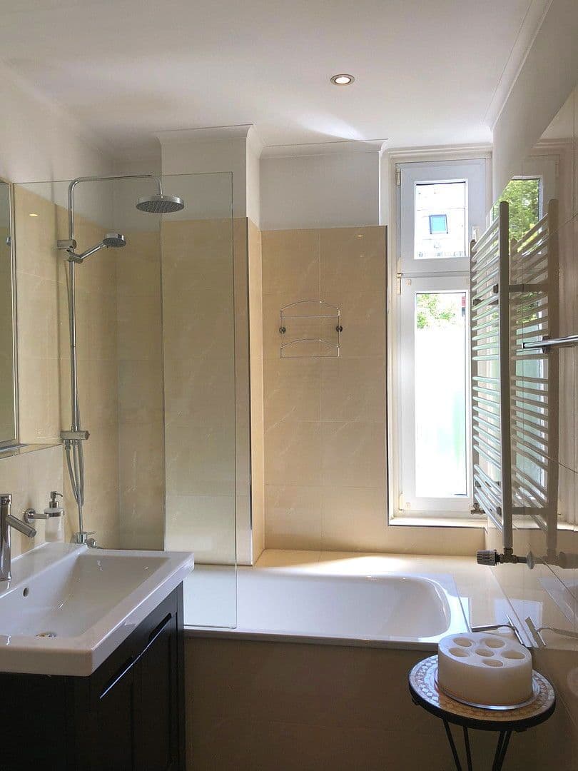 2 bedroom flat to rent, 68 m², Dom-Petro-Straße, München, Bavaria 2 bedroom flat to rent, 68 m², Dom-Petro-Straße, München, Bavaria