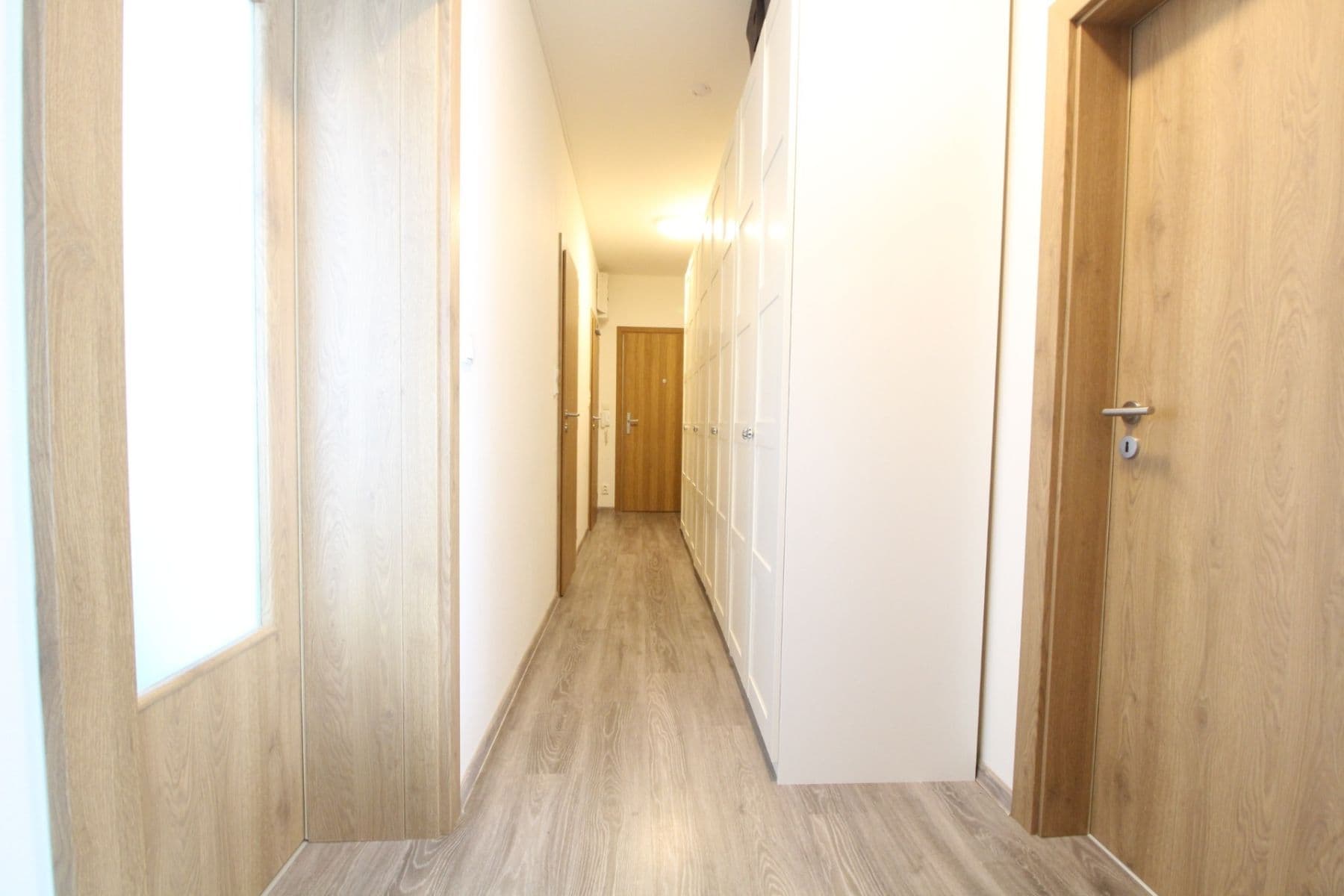 2 bedroom with open-plan kitchen flat to rent, 80 m², Rakouská, Milovice, Středočeský Region 2 bedroom with open-plan kitchen flat to rent, 80 m², Rakouská, Milovice, Středočeský Region