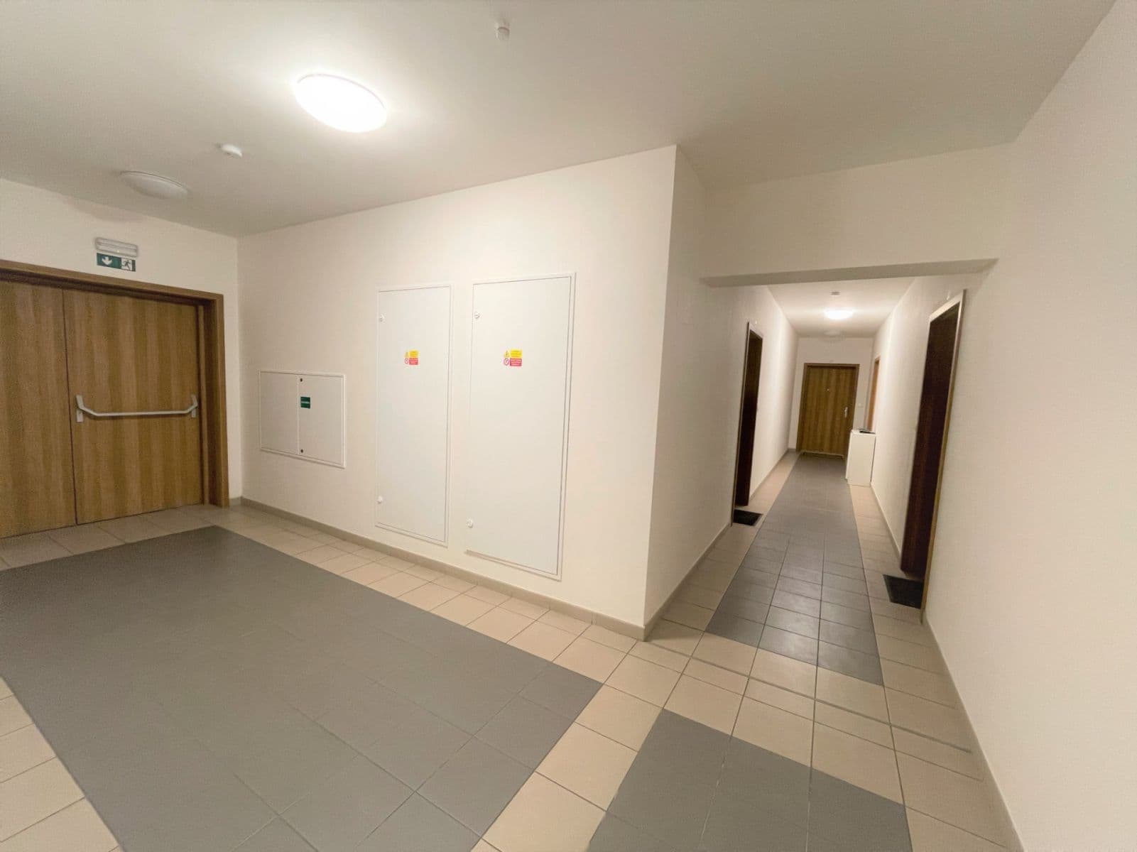 2 bedroom with open-plan kitchen flat to rent, 80 m², Rakouská, Milovice, Středočeský Region 2 bedroom with open-plan kitchen flat to rent, 80 m², Rakouská, Milovice, Středočeský Region