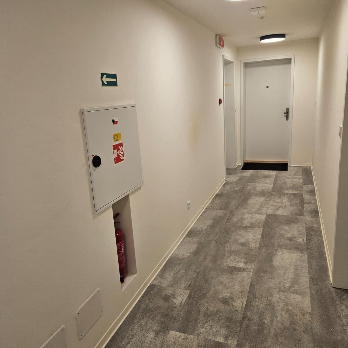 1 bedroom with open-plan kitchen flat to rent, 59 m², Ghegova, Brno, Jihomoravský Region 1 bedroom with open-plan kitchen flat to rent, 59 m², Ghegova, Brno, Jihomoravský Region