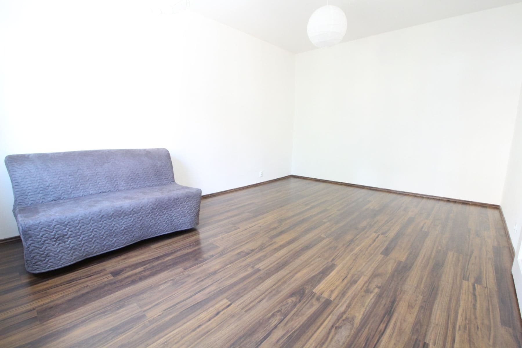 1 bedroom with open-plan kitchen flat to rent, 54 m², Štěpánkova, Beroun, Středočeský Region 1 bedroom with open-plan kitchen flat to rent, 54 m², Štěpánkova, Beroun, Středočeský Region