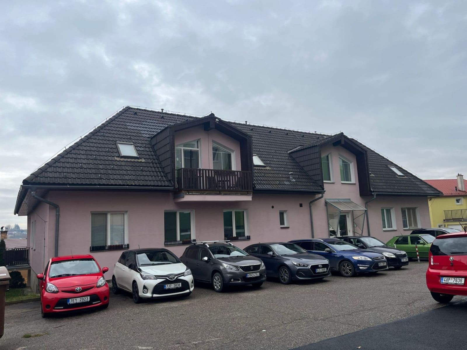 2 bedroom with open-plan kitchen flat to rent, 75 m², Na Výšině, Havlíčkův Brod, Vysočina Region 2 bedroom with open-plan kitchen flat to rent, 75 m², Na Výšině, Havlíčkův Brod, Vysočina Region