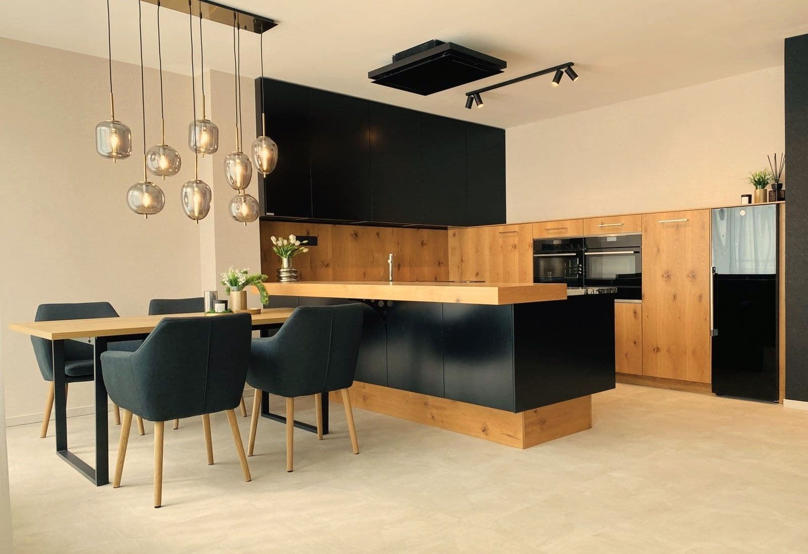 2 bedroom with open-plan kitchen flat for sale, 118 m², V Zeleném údolí, Prague, Prague 2 bedroom with open-plan kitchen flat for sale, 118 m², V Zeleném údolí, Prague, Prague