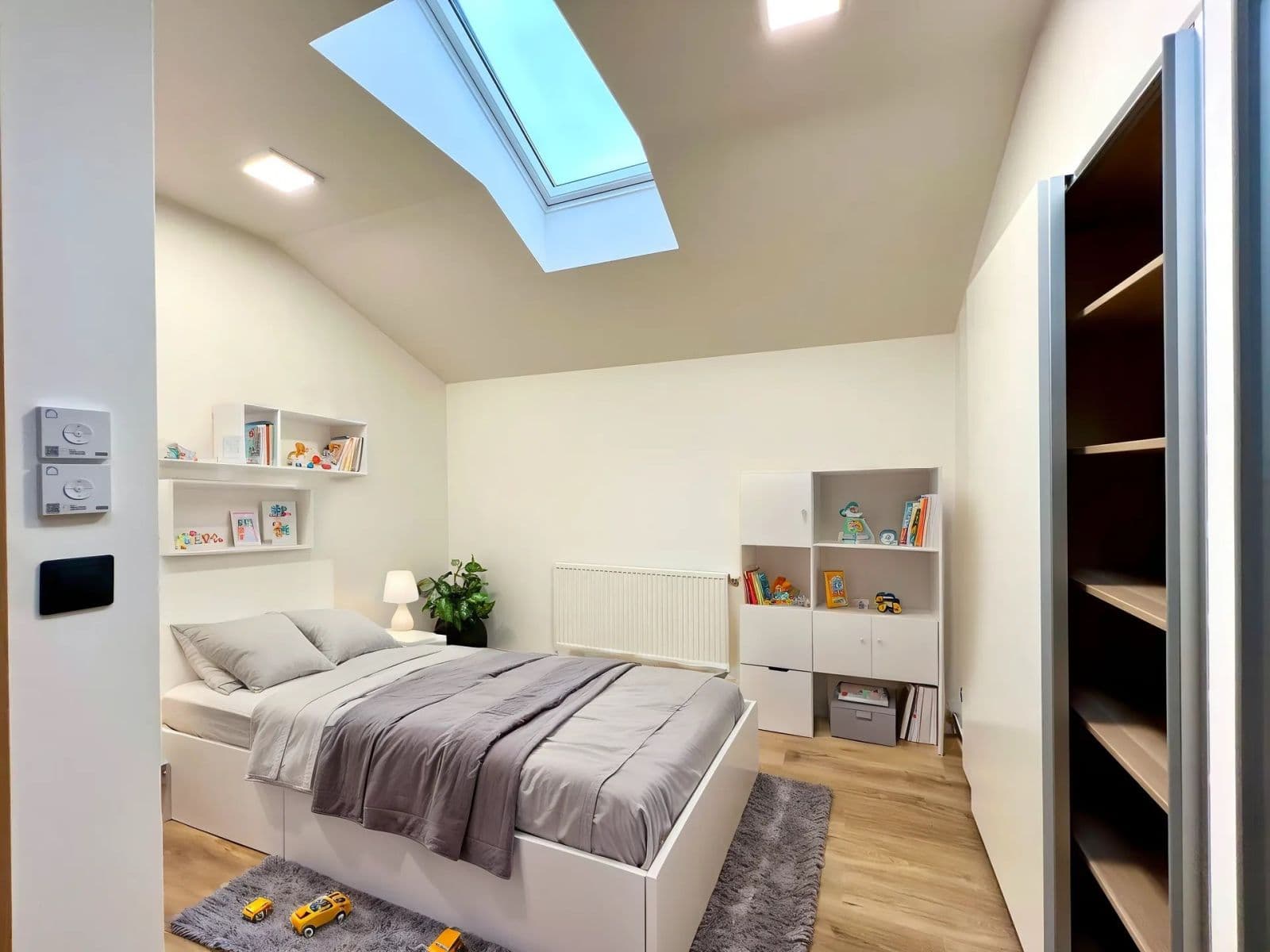 2 bedroom with open-plan kitchen flat for sale, 118 m², V Zeleném údolí, Prague, Prague 2 bedroom with open-plan kitchen flat for sale, 118 m², V Zeleném údolí, Prague, Prague