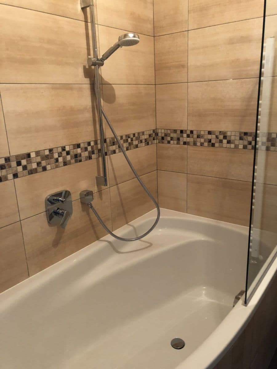 2 bedroom with open-plan kitchen flat to rent, 87 m², Menšíkova, Brno, Jihomoravský Region 2 bedroom with open-plan kitchen flat to rent, 87 m², Menšíkova, Brno, Jihomoravský Region