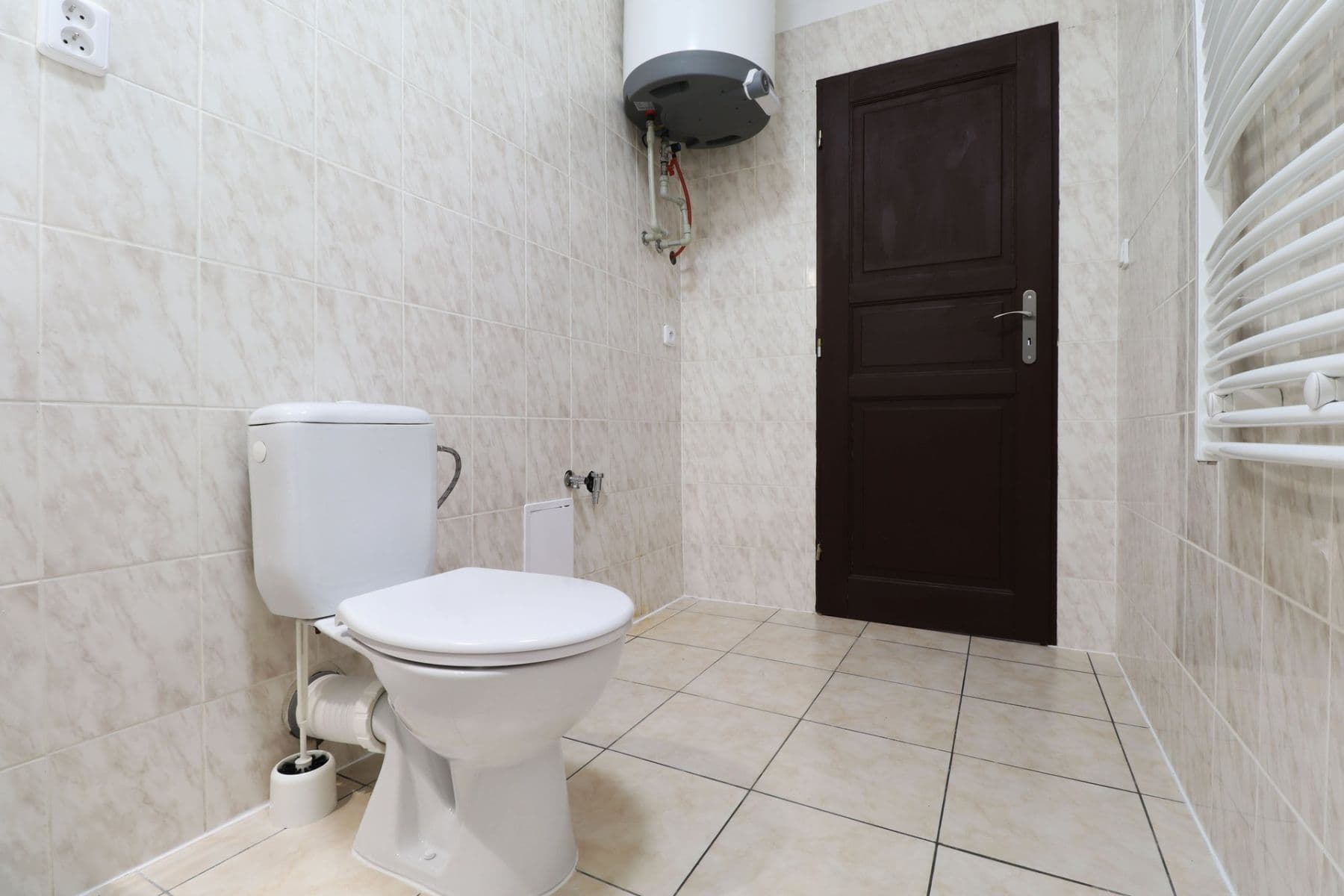 2 bedroom with open-plan kitchen flat to rent, 85 m², Jílové u Prahy, Středočeský Region 2 bedroom with open-plan kitchen flat to rent, 85 m², Jílové u Prahy, Středočeský Region