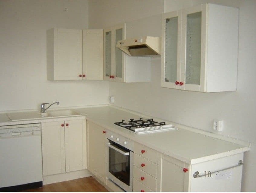 2 bedroom with open-plan kitchen flat to rent, 71 m², Kyselova, Prague, Prague 2 bedroom with open-plan kitchen flat to rent, 71 m², Kyselova, Prague, Prague