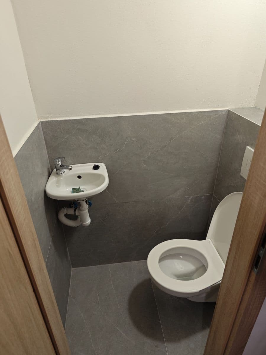 2 bedroom flat to rent, 58 m², Krajní, Plzeň, Plzeňský Region 2 bedroom flat to rent, 58 m², Krajní, Plzeň, Plzeňský Region