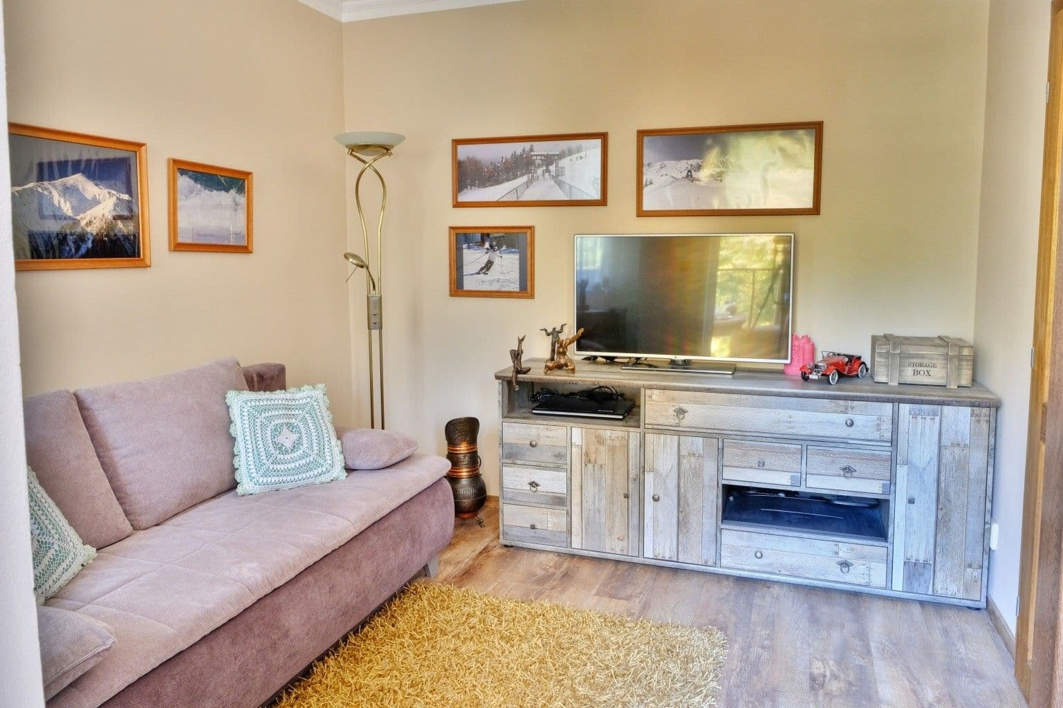 2 bedroom with open-plan kitchen flat for sale, 96 m², Ouvalova, Slaný, Středočeský Region 2 bedroom with open-plan kitchen flat for sale, 96 m², Ouvalova, Slaný, Středočeský Region