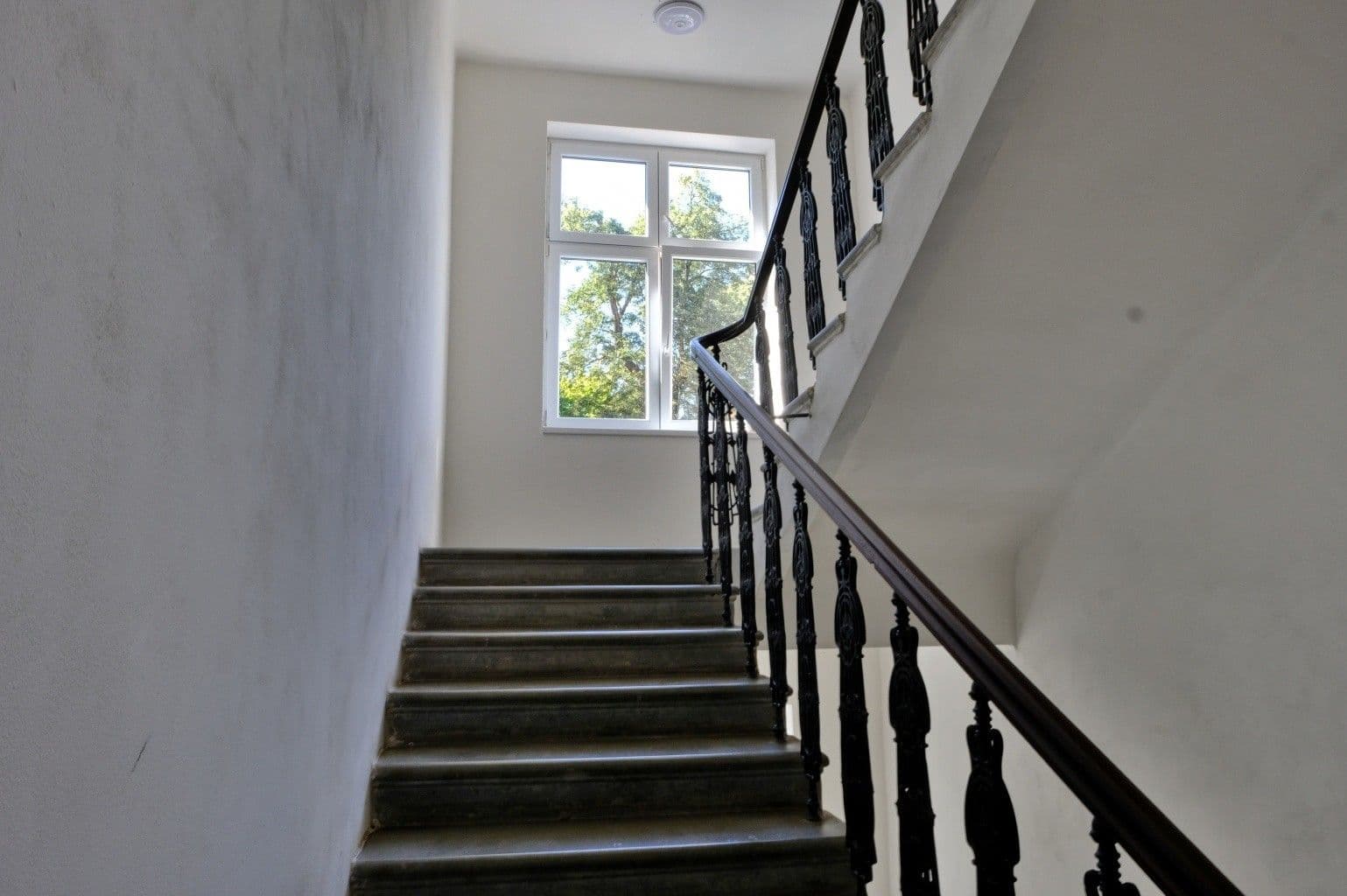 2 bedroom with open-plan kitchen flat for sale, 96 m², Ouvalova, Slaný, Středočeský Region 2 bedroom with open-plan kitchen flat for sale, 96 m², Ouvalova, Slaný, Středočeský Region