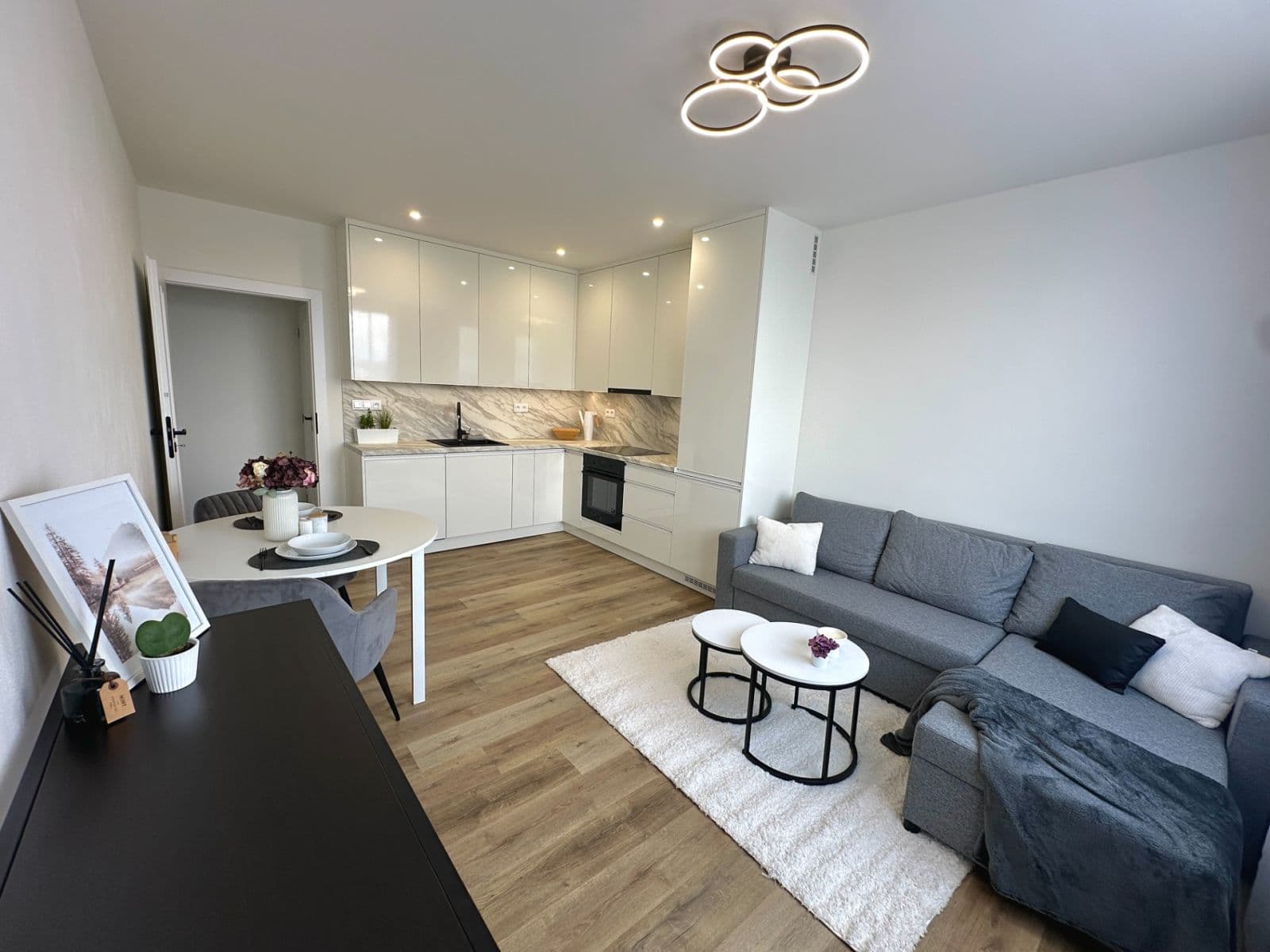 1 bedroom with open-plan kitchen flat for sale, 46 m², Lonkova, Pardubice, Pardubický Region 1 bedroom with open-plan kitchen flat for sale, 46 m², Lonkova, Pardubice, Pardubický Region