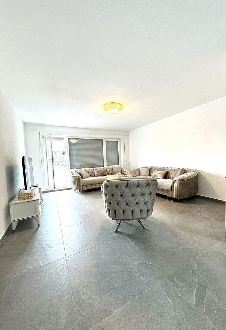 1 bedroom with open-plan kitchen flat for sale, 81 m², Hessenring 26, Wiesbaden, Hesse 1 bedroom with open-plan kitchen flat for sale, 81 m², Hessenring 26, Wiesbaden, Hesse