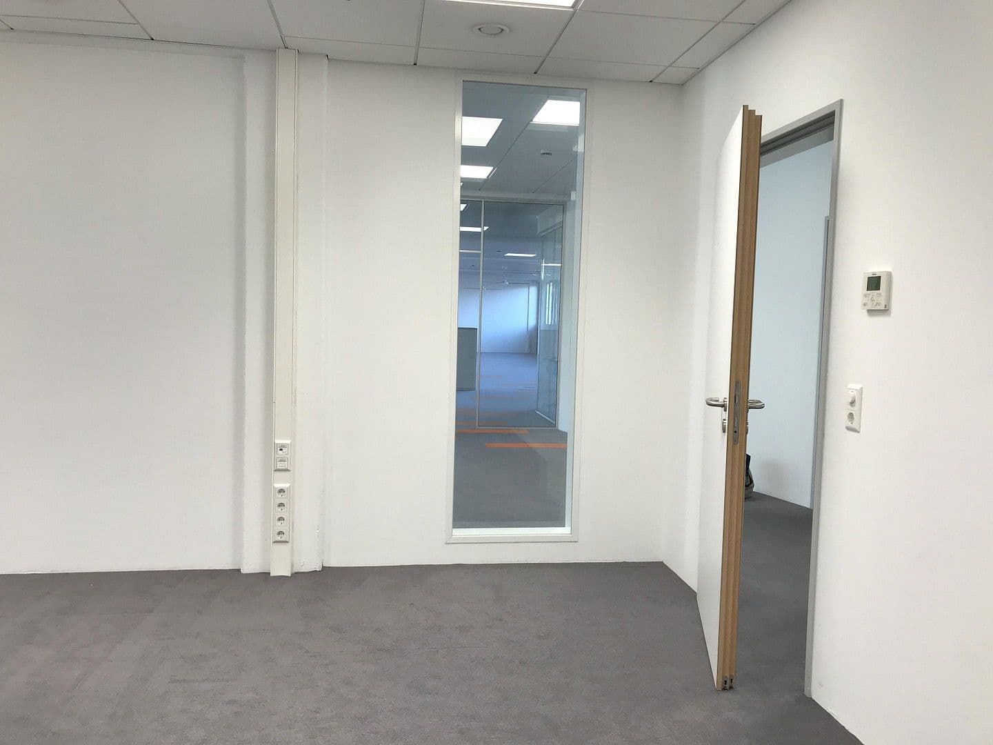 office to rent, 472 m², Sindelfingen, Baden-Württemberg office to rent, 472 m², Sindelfingen, Baden-Württemberg