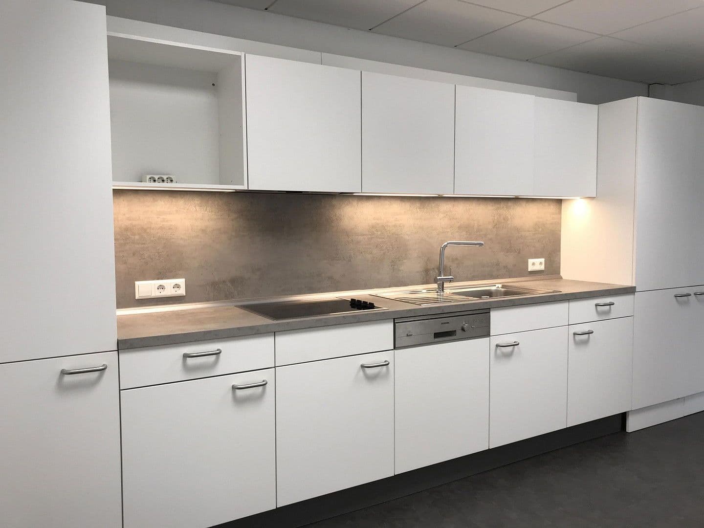 office to rent, 472 m², Sindelfingen, Baden-Württemberg office to rent, 472 m², Sindelfingen, Baden-Württemberg