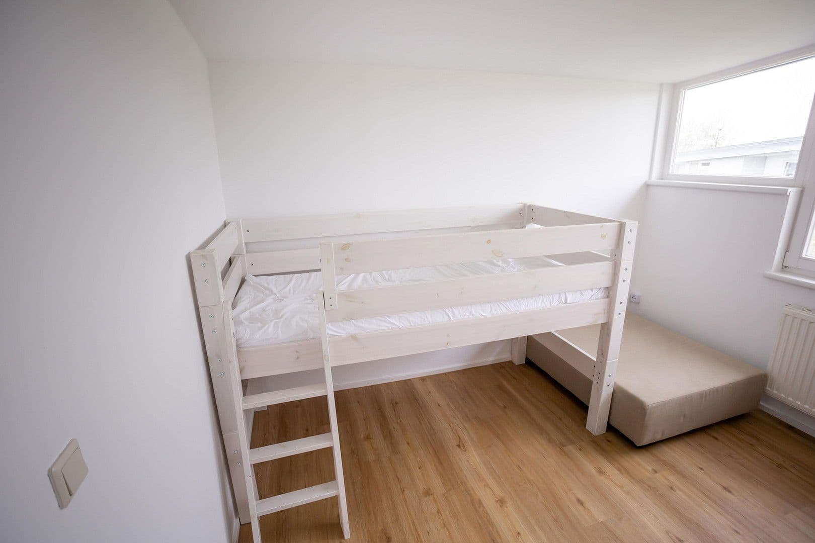 5 bedroom flat to rent, 98 m², Neudrossenfeld, Bavaria 5 bedroom flat to rent, 98 m², Neudrossenfeld, Bavaria