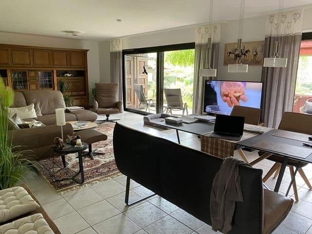 house to rent, 193 m², Haschbach am Remigiusberg, Rhineland-Palatinate house to rent, 193 m², Haschbach am Remigiusberg, Rhineland-Palatinate