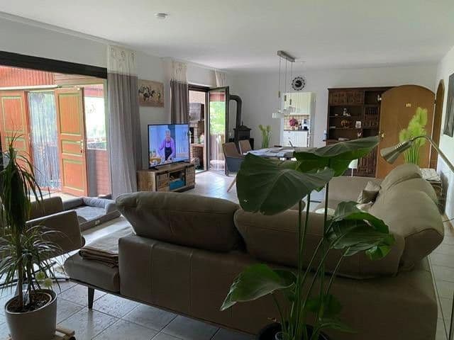 house to rent, 193 m², Haschbach am Remigiusberg, Rhineland-Palatinate house to rent, 193 m², Haschbach am Remigiusberg, Rhineland-Palatinate