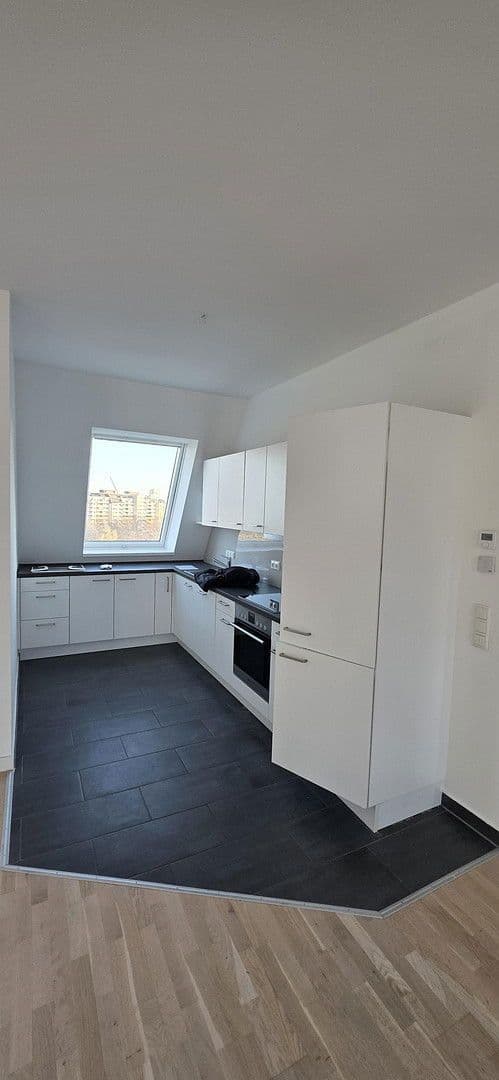 3 bedroom flat to rent, 135 m², Carl-Herz-Ufer 3, Berlin, Berlin 3 bedroom flat to rent, 135 m², Carl-Herz-Ufer 3, Berlin, Berlin