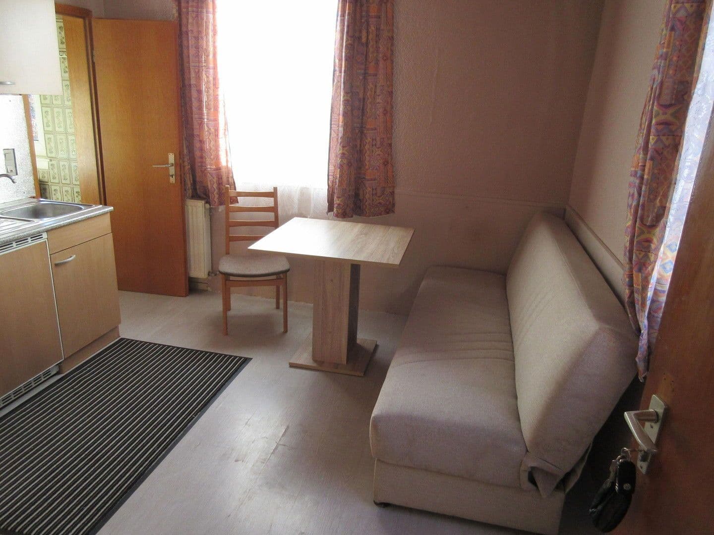 1 bedroom flat to rent, 15 m², Gaustraße 49, Selzen, Rhineland-Palatinate 1 bedroom flat to rent, 15 m², Gaustraße 49, Selzen, Rhineland-Palatinate