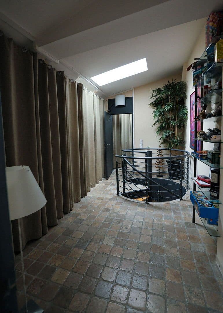 4 bedroom flat to rent, 256 m², Berlin, Berlin 4 bedroom flat to rent, 256 m², Berlin, Berlin