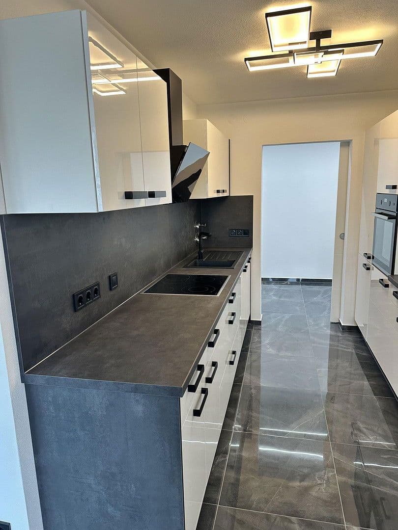 1 bedroom with open-plan kitchen flat to rent, 67 m², Wölfelstraße 18, Bayreuth, Bavaria 1 bedroom with open-plan kitchen flat to rent, 67 m², Wölfelstraße 18, Bayreuth, Bavaria