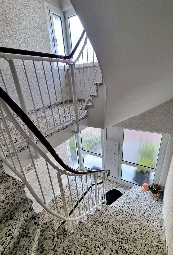 2 bedroom with open-plan kitchen flat to rent, 119 m², Bochum, North Rhine-Westphalia 2 bedroom with open-plan kitchen flat to rent, 119 m², Bochum, North Rhine-Westphalia