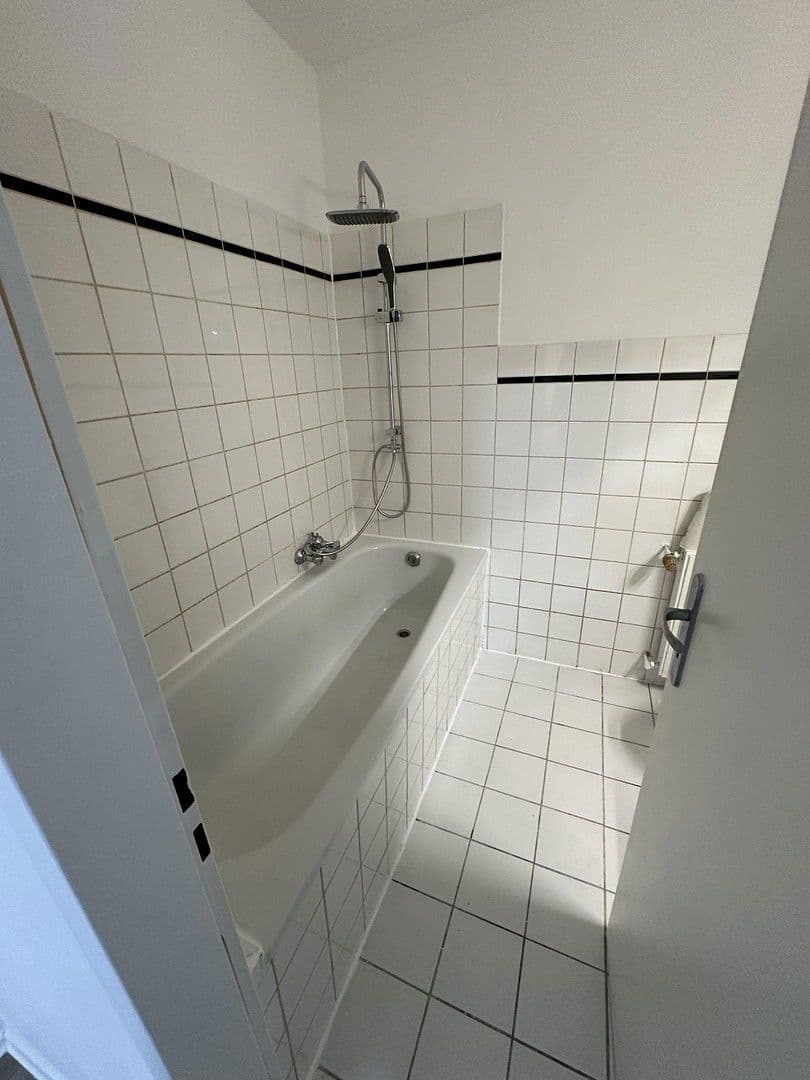 2 bedroom flat to rent, 60 m², Vieringhausen 38, Remscheid, North Rhine-Westphalia 2 bedroom flat to rent, 60 m², Vieringhausen 38, Remscheid, North Rhine-Westphalia