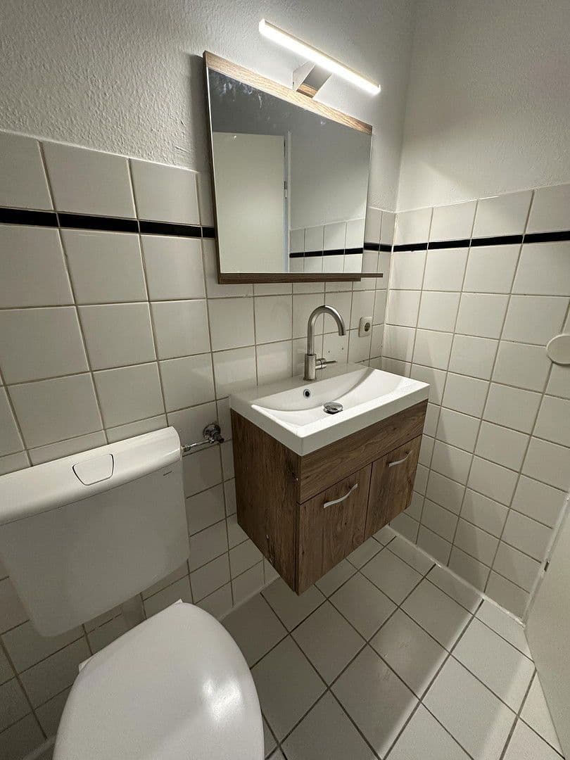 2 bedroom flat to rent, 60 m², Vieringhausen 38, Remscheid, North Rhine-Westphalia 2 bedroom flat to rent, 60 m², Vieringhausen 38, Remscheid, North Rhine-Westphalia