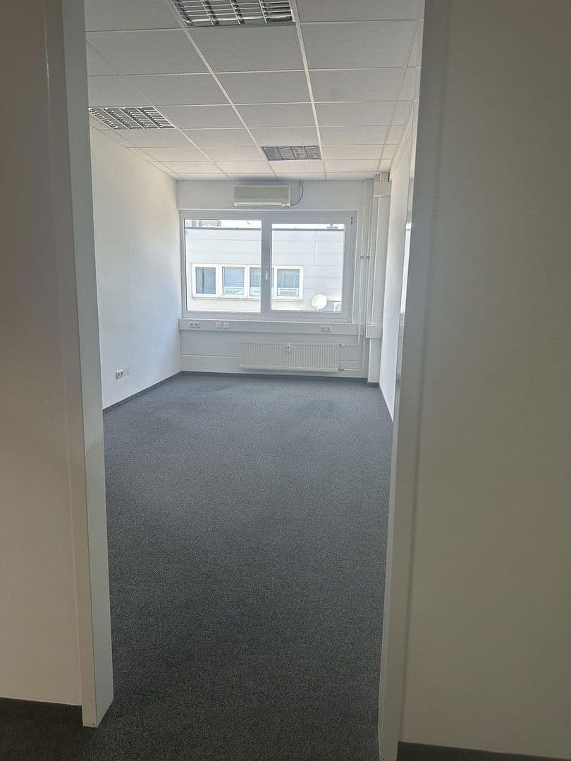 office to rent, 270 m², Augsburg, Bavaria office to rent, 270 m², Augsburg, Bavaria