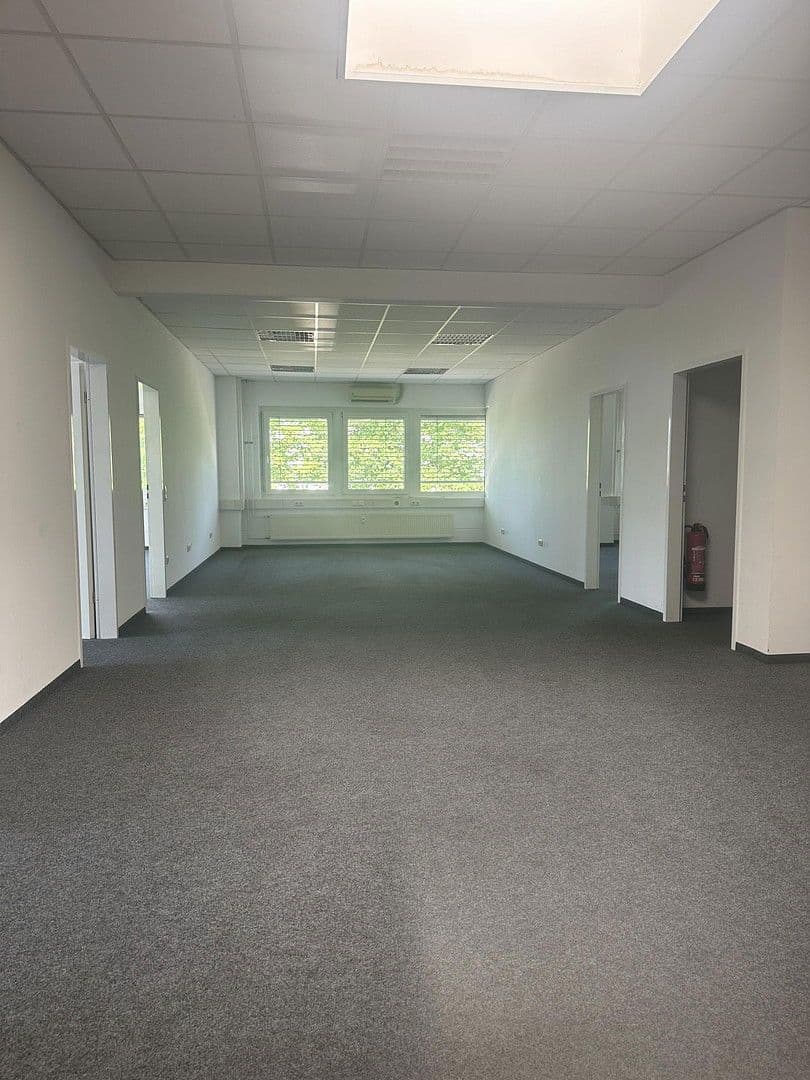office to rent, 270 m², Augsburg, Bavaria office to rent, 270 m², Augsburg, Bavaria