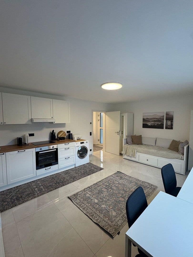 1 bedroom flat to rent, 33 m², Leverkusen, North Rhine-Westphalia 1 bedroom flat to rent, 33 m², Leverkusen, North Rhine-Westphalia