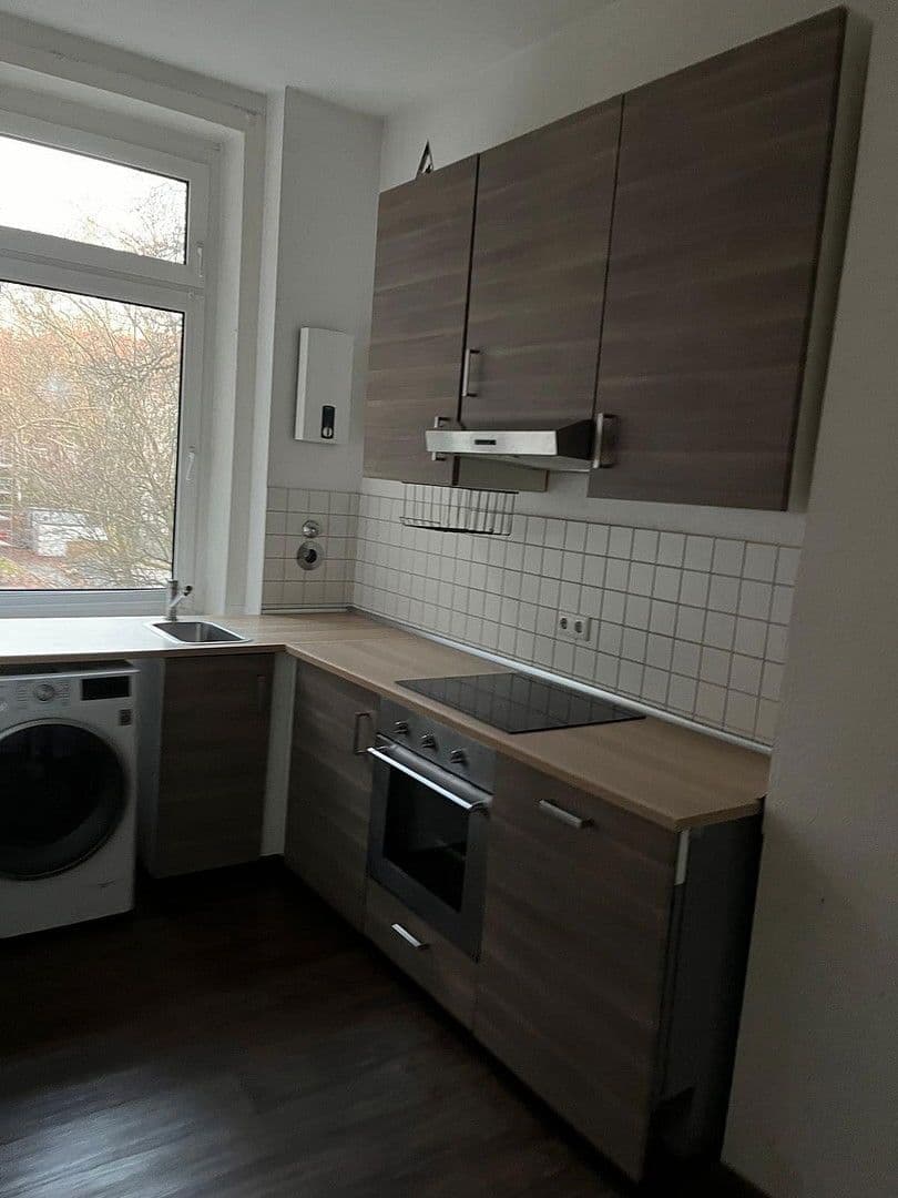 4 bedroom flat to rent, 89 m², Wiesbaden, Hesse 4 bedroom flat to rent, 89 m², Wiesbaden, Hesse