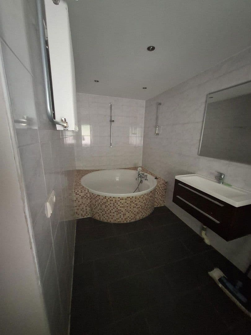 3 bedroom flat to rent, 131 m², Alte Blankenburger Str. 3, Thale, Saxony-Anhalt 3 bedroom flat to rent, 131 m², Alte Blankenburger Str. 3, Thale, Saxony-Anhalt