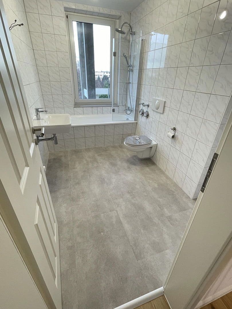 3 bedroom flat to rent, 62 m², Langer Weg 7, Magdeburg, Saxony-Anhalt 3 bedroom flat to rent, 62 m², Langer Weg 7, Magdeburg, Saxony-Anhalt