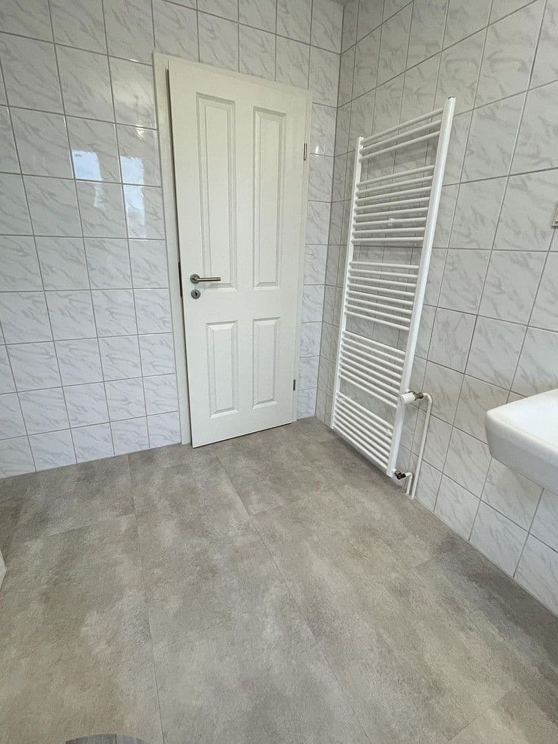 3 bedroom flat to rent, 62 m², Langer Weg 7, Magdeburg, Saxony-Anhalt 3 bedroom flat to rent, 62 m², Langer Weg 7, Magdeburg, Saxony-Anhalt