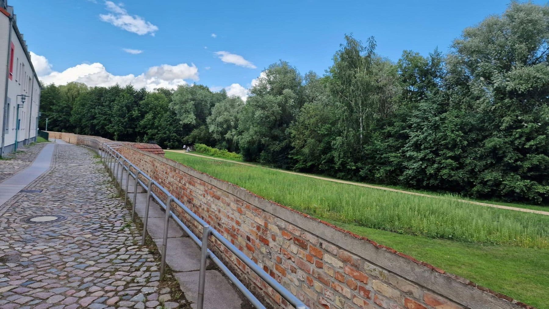 3 bedroom flat to rent, 89 m², Gleviner Mauer 22, Güstrow, Mecklenburg-Vorpommern 3 bedroom flat to rent, 89 m², Gleviner Mauer 22, Güstrow, Mecklenburg-Vorpommern