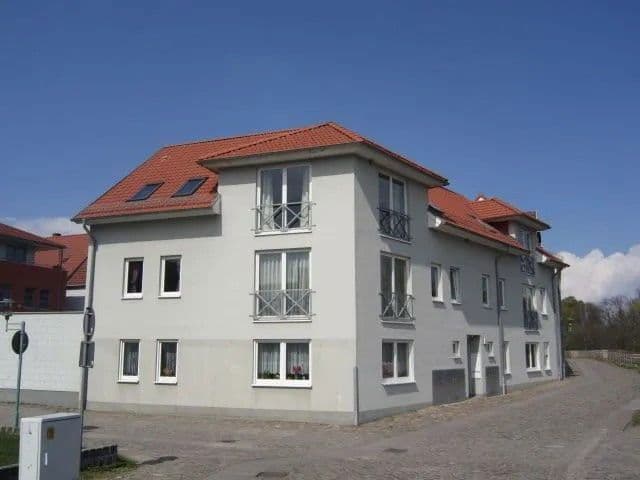 3 bedroom flat to rent, 89 m², Gleviner Mauer 22, Güstrow, Mecklenburg-Vorpommern 3 bedroom flat to rent, 89 m², Gleviner Mauer 22, Güstrow, Mecklenburg-Vorpommern