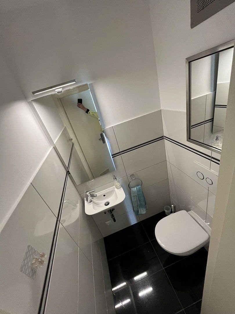 2 bedroom with open-plan kitchen flat to rent, 90 m², Mozartstraße 69, Erlangen, Bavaria 2 bedroom with open-plan kitchen flat to rent, 90 m², Mozartstraße 69, Erlangen, Bavaria