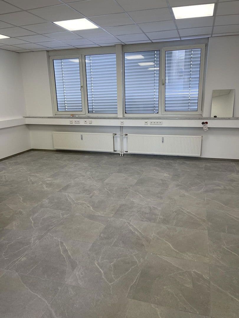 office to rent, 395 m², Englmannstraße 2, München, Bavaria office to rent, 395 m², Englmannstraße 2, München, Bavaria