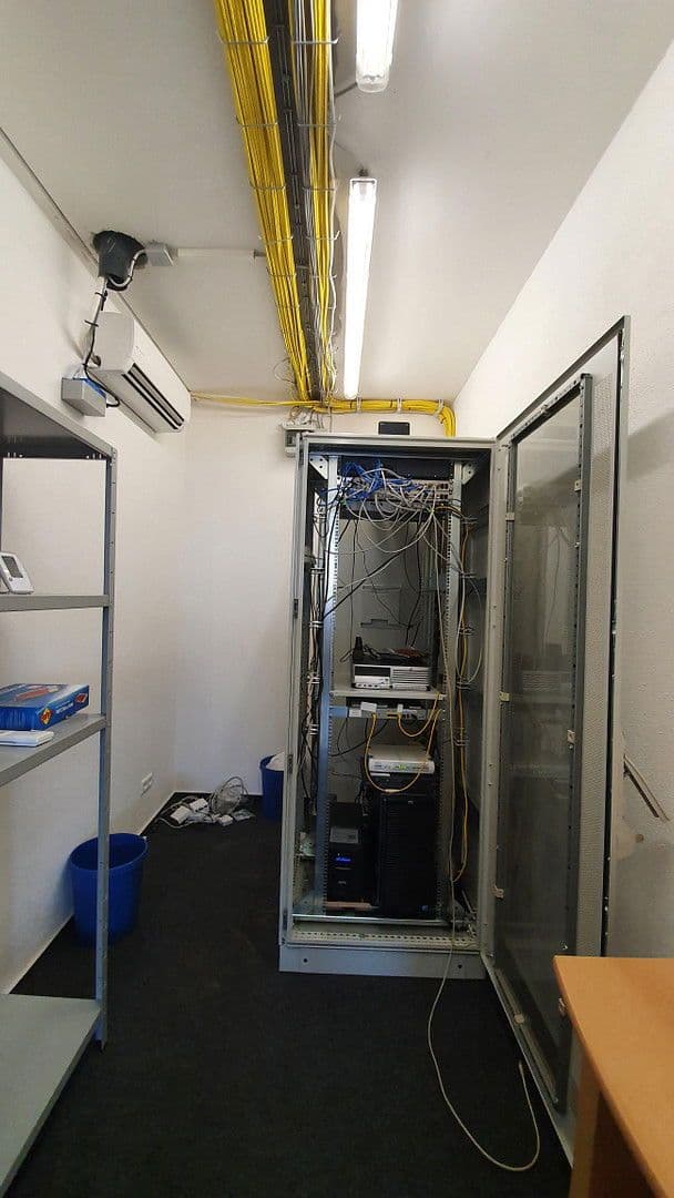 office to rent, 345 m², Pfaffenweg 22, Neu-Ulm, Bavaria office to rent, 345 m², Pfaffenweg 22, Neu-Ulm, Bavaria