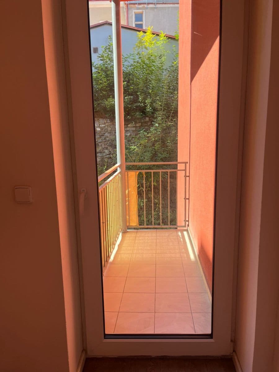 1 bedroom with open-plan kitchen flat to rent, 52 m², Čs. armády, Příbram, Středočeský Region 1 bedroom with open-plan kitchen flat to rent, 52 m², Čs. armády, Příbram, Středočeský Region