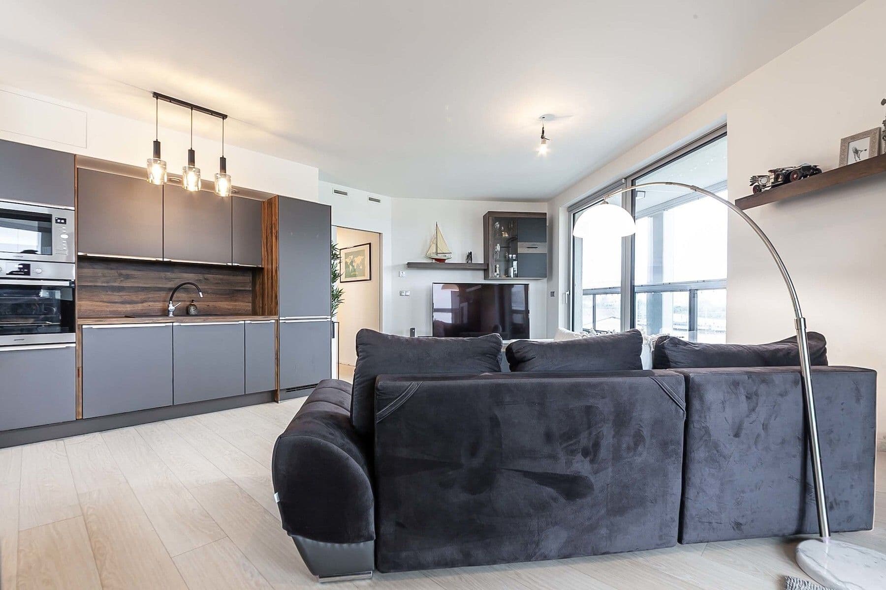 2 bedroom with open-plan kitchen flat for sale, 112 m², Kurta Konráda, Prague, Prague 2 bedroom with open-plan kitchen flat for sale, 112 m², Kurta Konráda, Prague, Prague