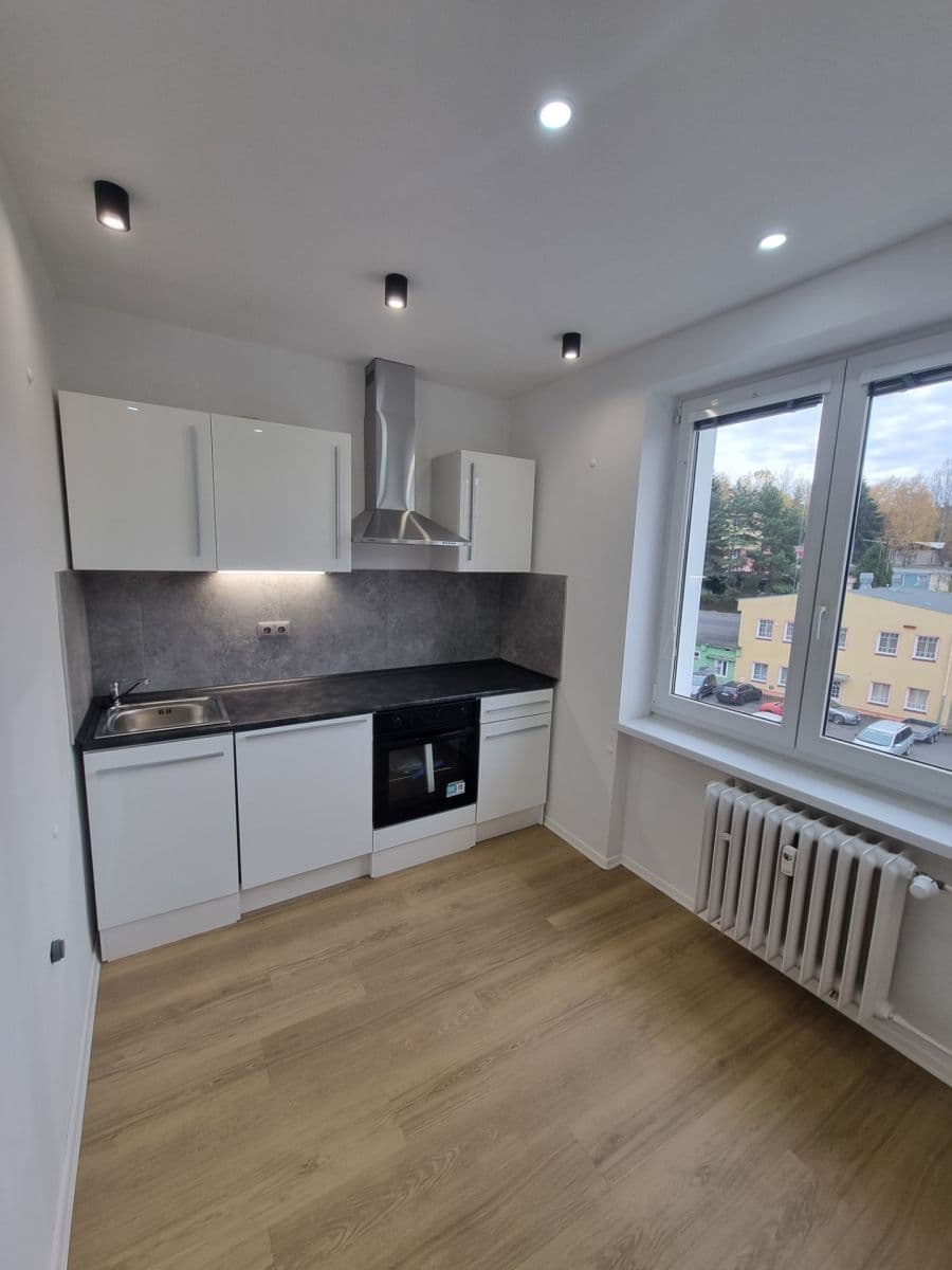 1 bedroom flat to rent, 40 m², Bukovany, Karlovarský Region 1 bedroom flat to rent, 40 m², Bukovany, Karlovarský Region