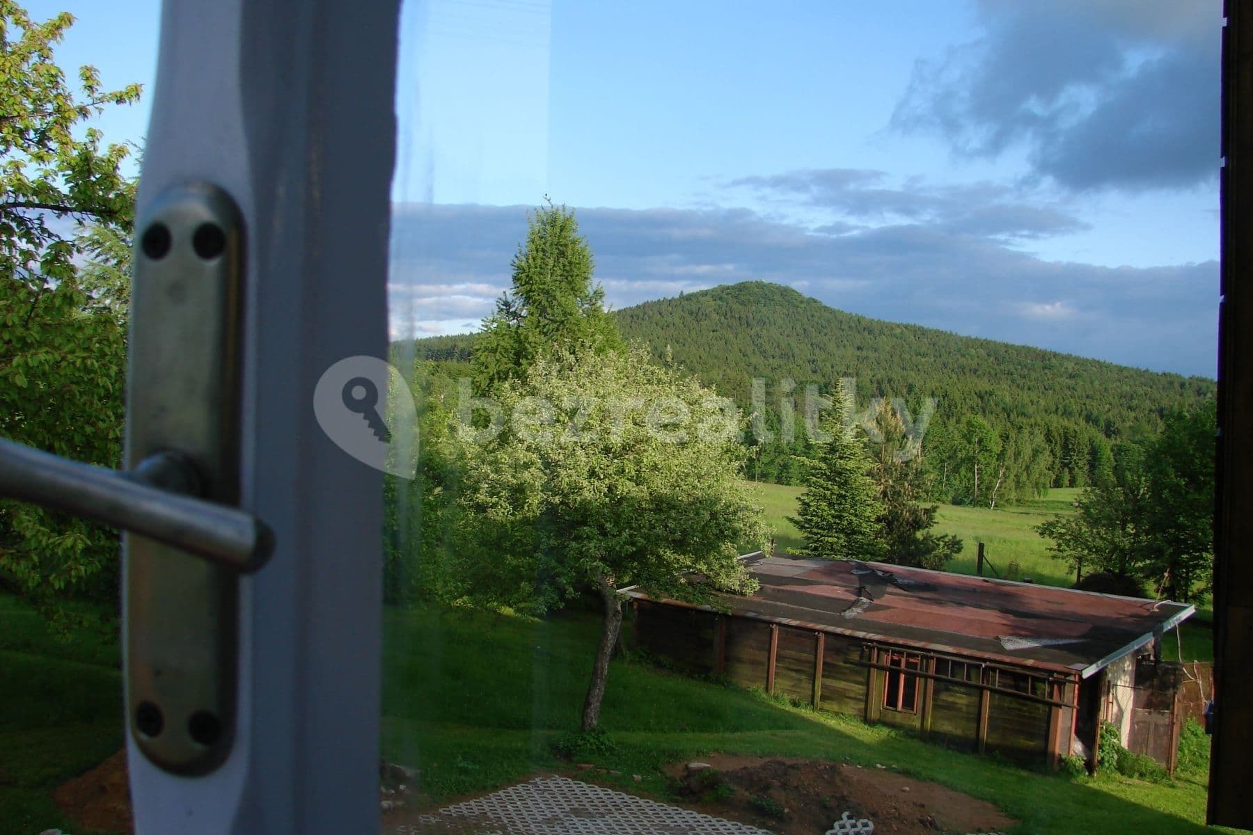 1 bedroom flat to rent, 30 m², Staré Křečany, Ústecký Region 1 bedroom flat to rent, 30 m², Staré Křečany, Ústecký Region