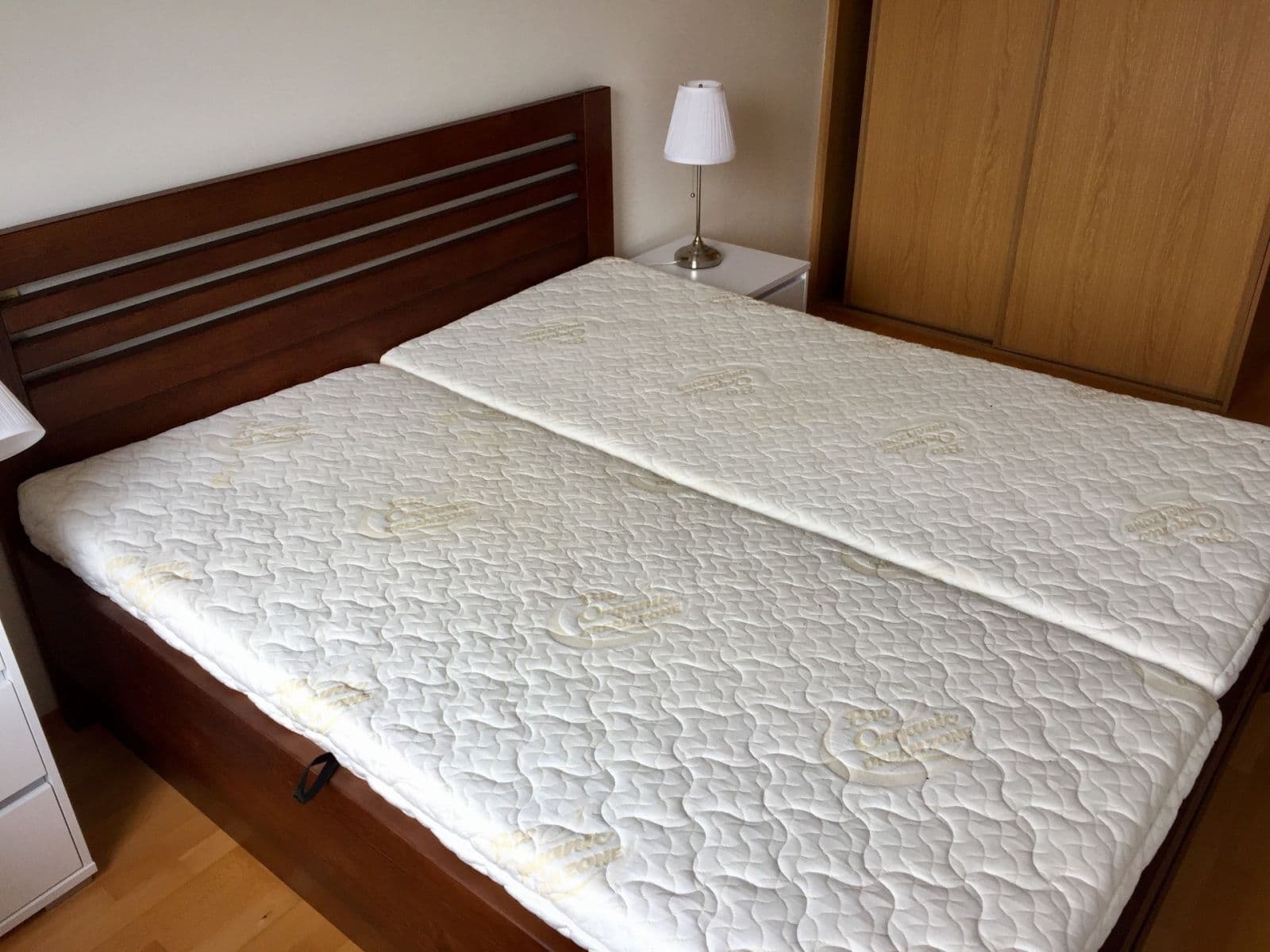 1 bedroom with open-plan kitchen flat to rent, 48 m², Na Neklance, Prague, Prague 1 bedroom with open-plan kitchen flat to rent, 48 m², Na Neklance, Prague, Prague