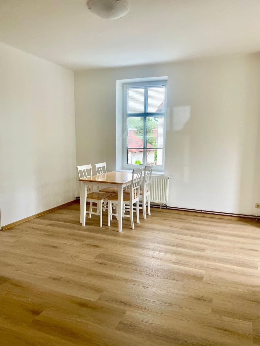 2 bedroom with open-plan kitchen flat to rent, 80 m², Staškova, Liberec, Liberecký Region 2 bedroom with open-plan kitchen flat to rent, 80 m², Staškova, Liberec, Liberecký Region