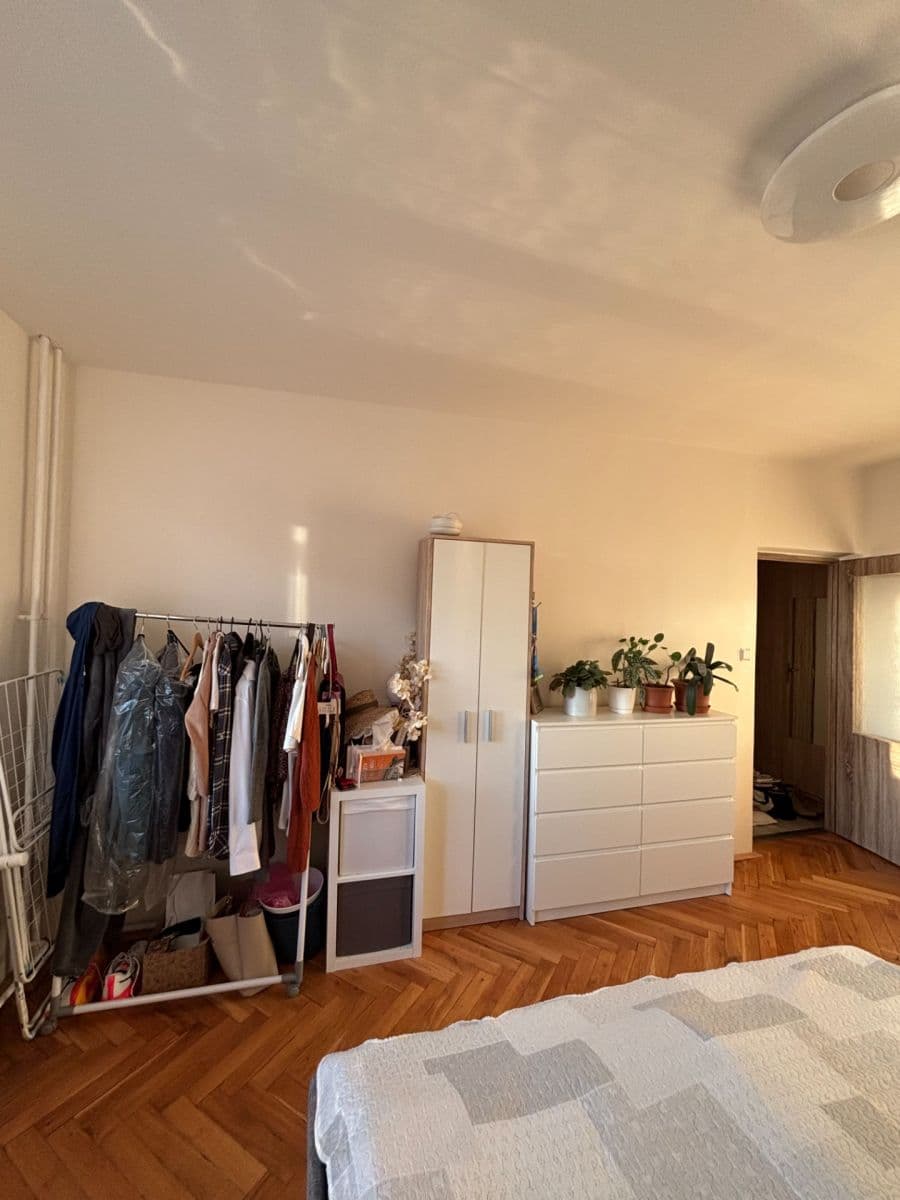 2 bedroom flat to rent, 52 m², Na Vrcholu, Prague, Prague 2 bedroom flat to rent, 52 m², Na Vrcholu, Prague, Prague