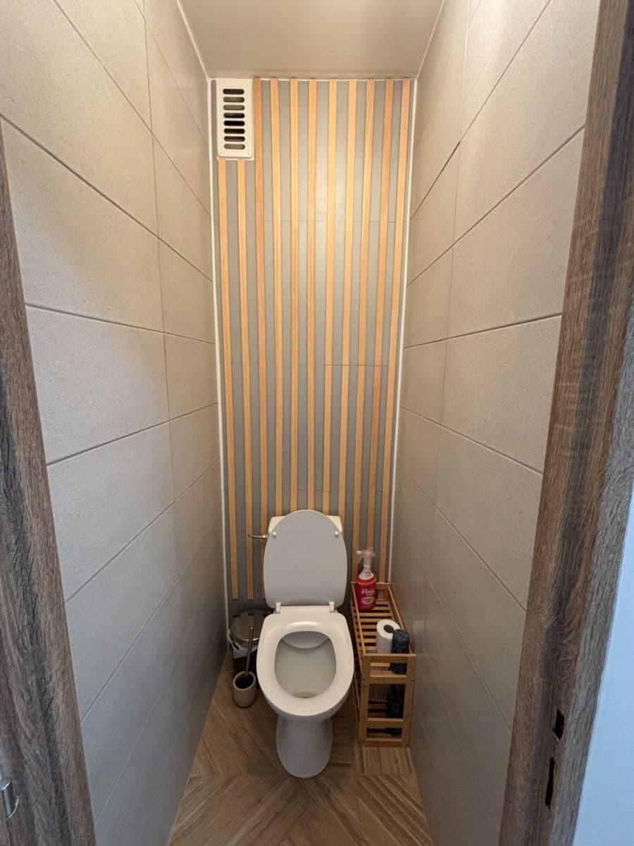 2 bedroom flat to rent, 52 m², Na Vrcholu, Prague, Prague 2 bedroom flat to rent, 52 m², Na Vrcholu, Prague, Prague