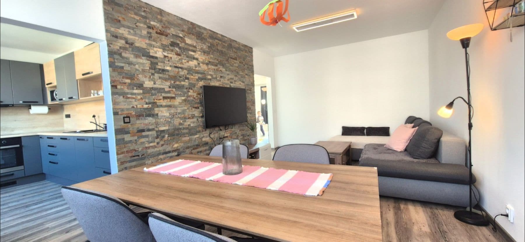 3 bedroom flat to rent, 71 m², Nábřeží, Napajedla, Zlínský Region 3 bedroom flat to rent, 71 m², Nábřeží, Napajedla, Zlínský Region